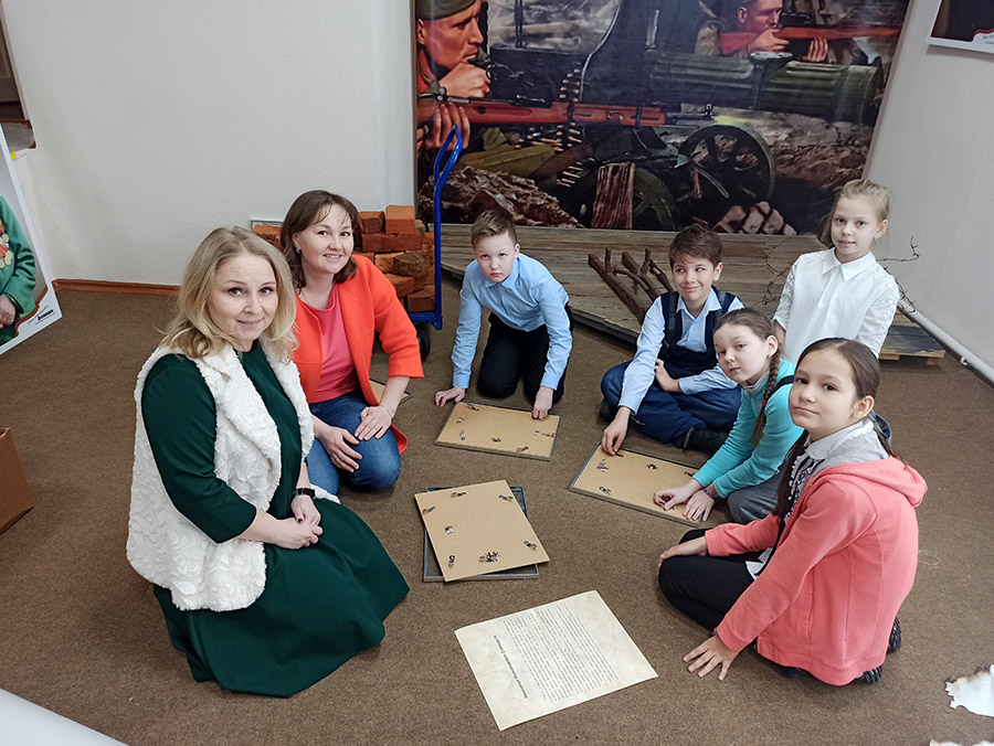Музейная студия «Без возраста» (младшая группа с 7 до 10 лет)