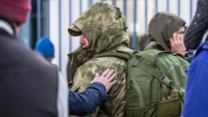 Благоустройство города 13 Мобилизованные югорчане пройдут обучение в учебных частях Омской области