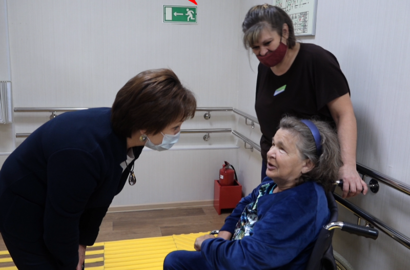 Уполномоченный по правам человека в Югре Наталья Стребкова работает сегодня в Югорске