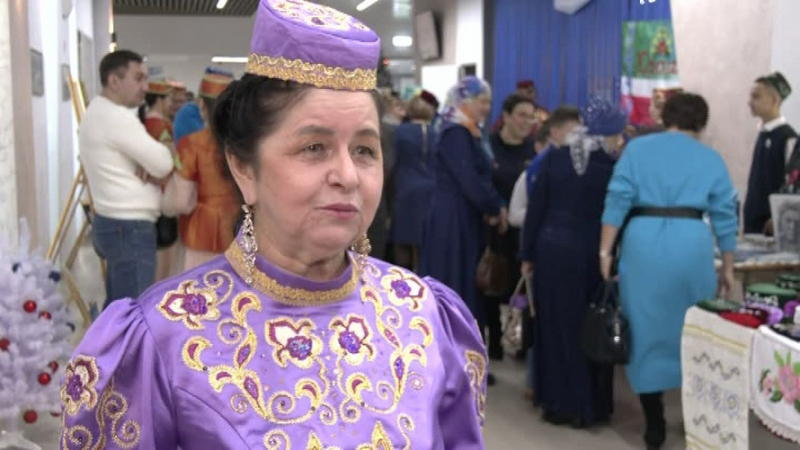 На «Этнофестивале татарской культуры» в Сургуте рассказали, как по тюбетейке узнать, откуда человек родом