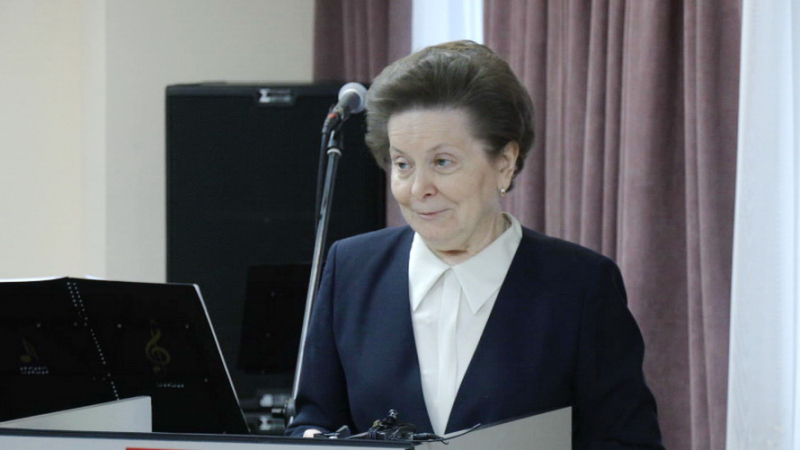 Наталья Комарова передала в музей окружной прокуратуры копию исторического документа