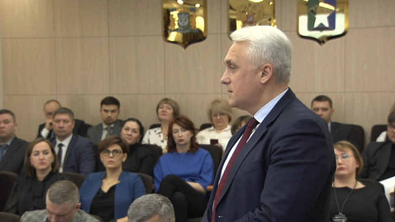 Депутаты Думы Сургутского района выслушали отчет главы муниципалитета