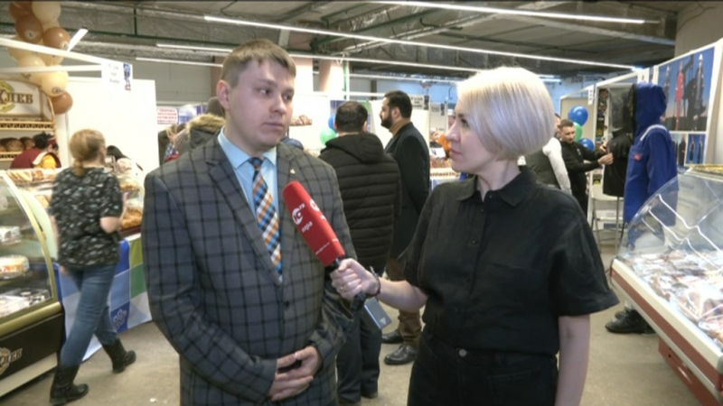 От колбасы до спецодежды: в Нижневартовске открылась ярмарка местных товаропроизводителей