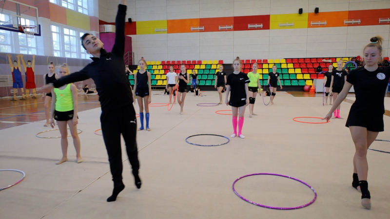 В течение недели в центре Югорского спорта пройдут учебно-тренировочные сборы по художественной гимнастике.