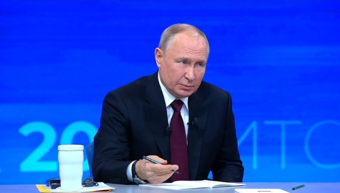 Владимир Путин: «В Новый год важно больше уделять внимания близким»