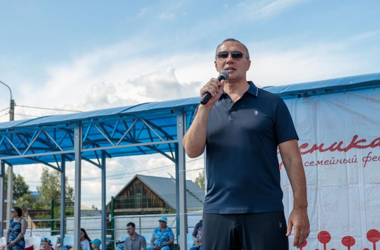 «Брусника»: фестиваль семейного счастья