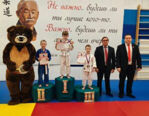 Организации Югорска