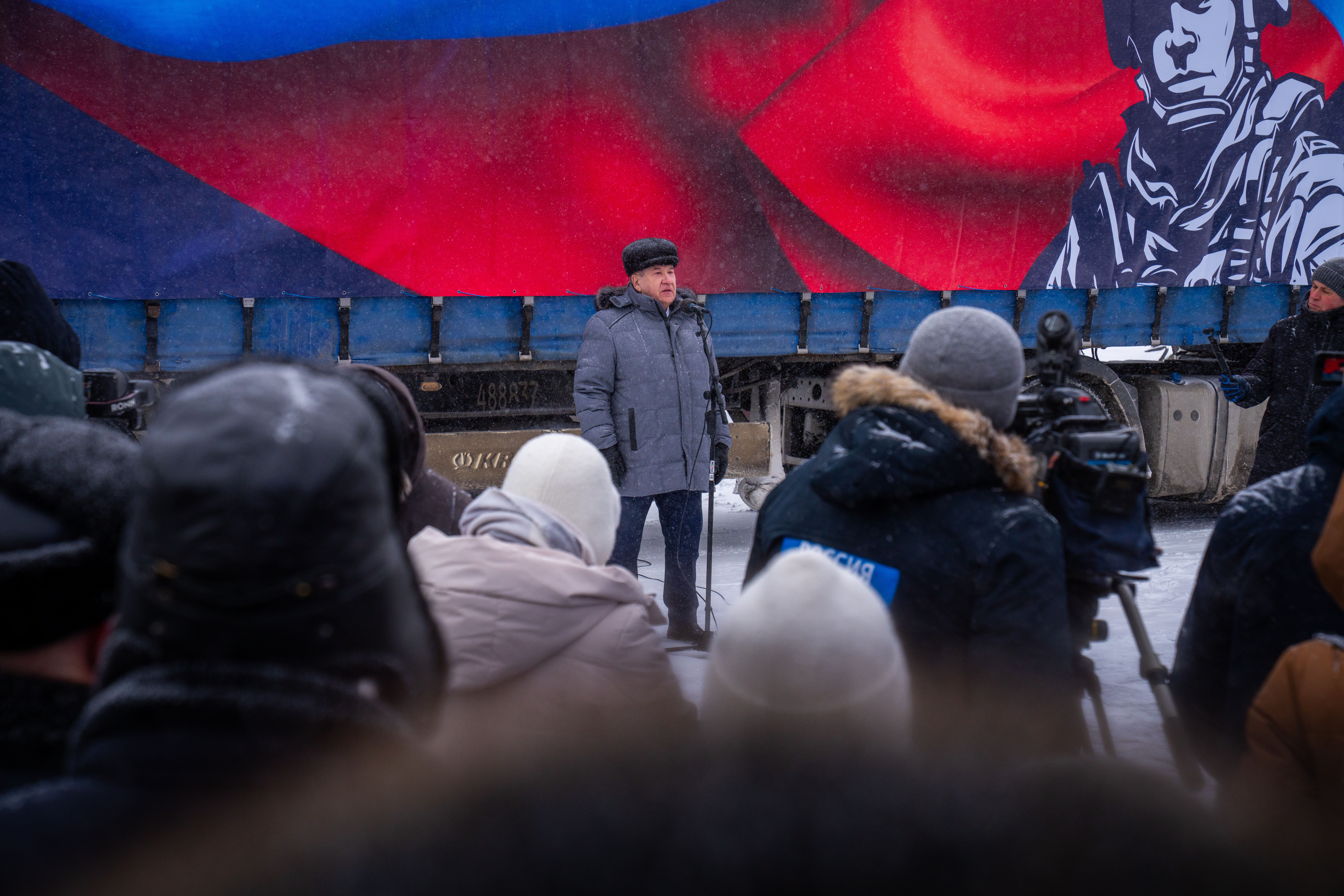 «Югра – защитникам Отечества»: партийцы доставят на Донбасс 20 тонн гуманитарного груза