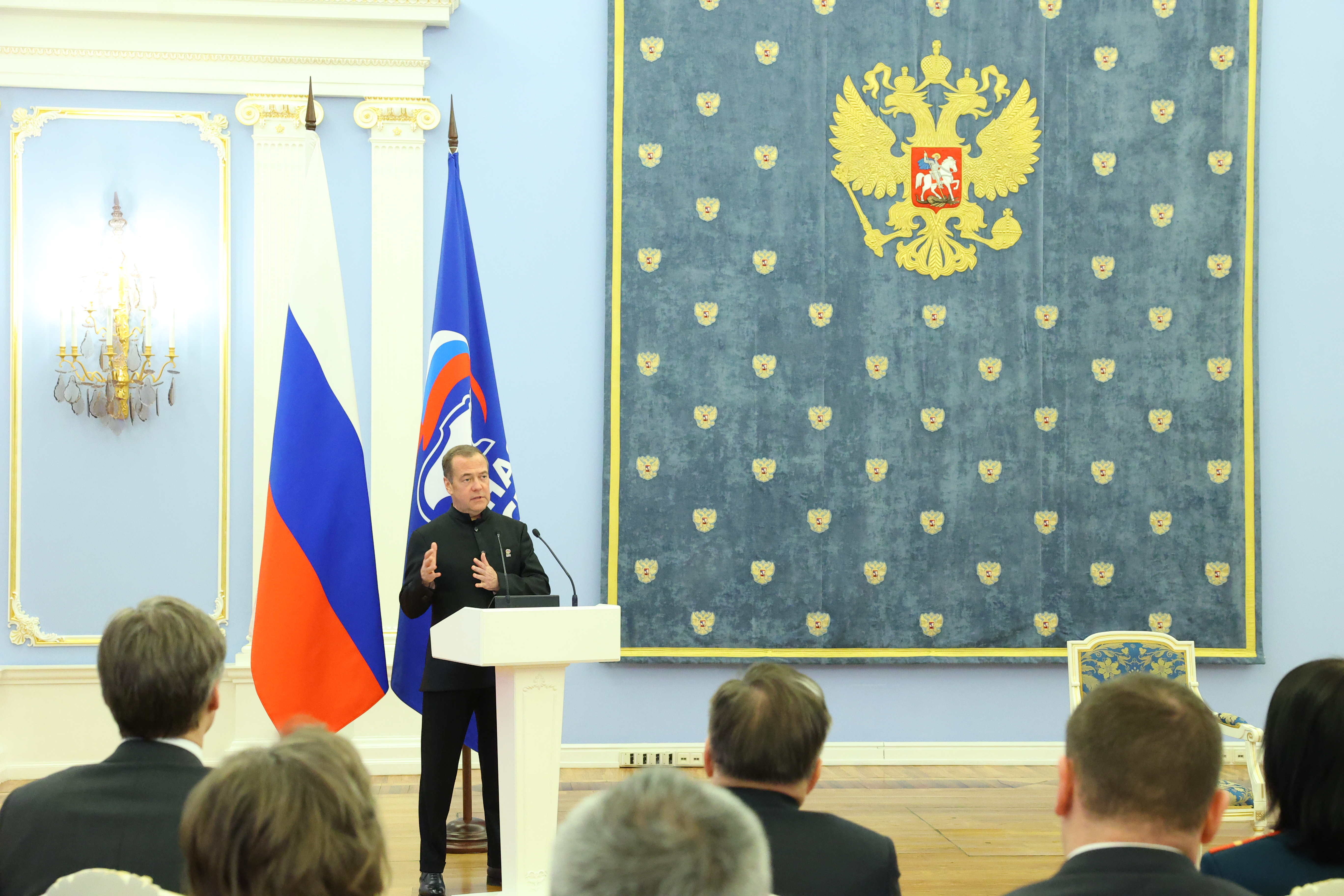 Участие в формировании новой народной программы «Единой России» примут лидеры общественного мнения и эксперты