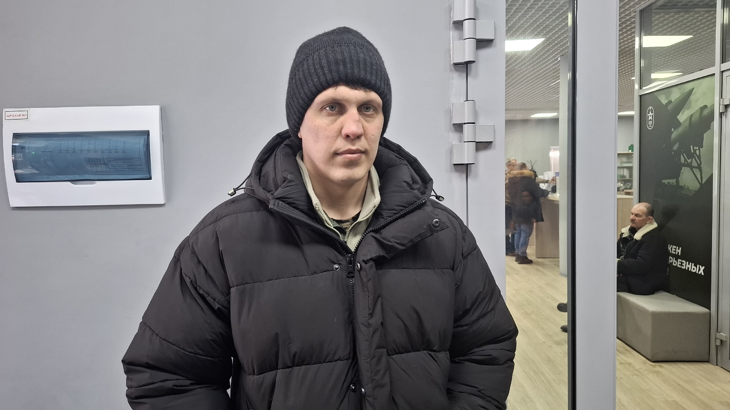 Кандидаты из Уфы и Ставропольского края подписывают контракты на военную службу в Югре