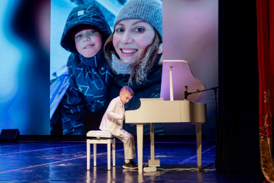 «Солнце в каждом»: в Югорске состоялся инклюзивный фестиваль талантов