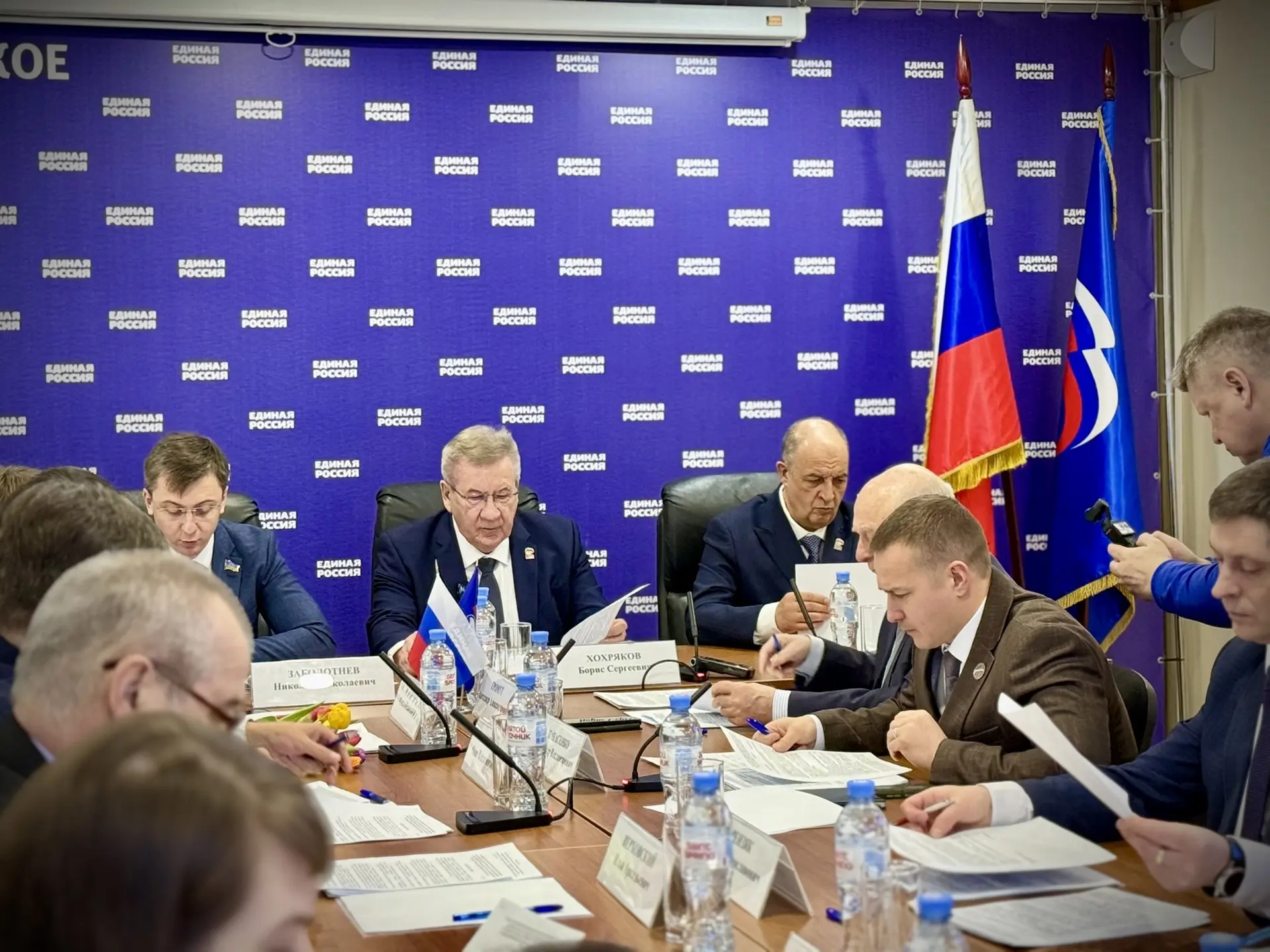 В Югре утверждён оргкомитет по проведению предварительного голосования «Единой России»