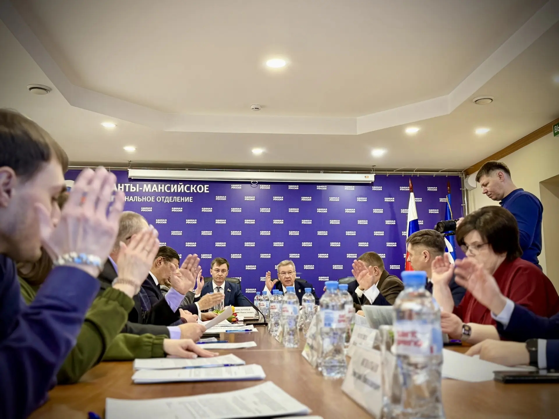 В Югре утверждён оргкомитет по проведению предварительного голосования «Единой России»