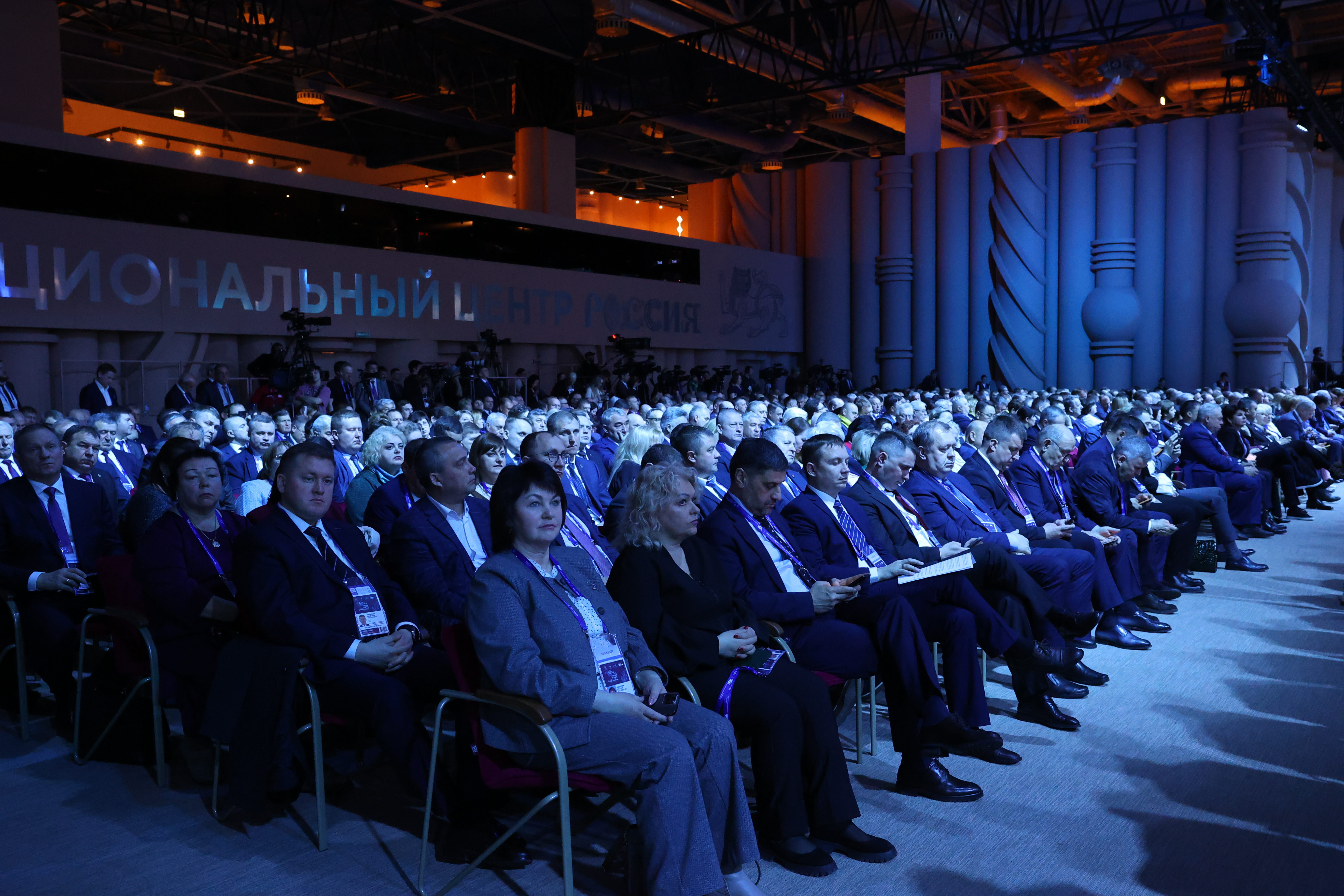 «Единая Россия» включит в новую народную программу предложения муниципалитетов