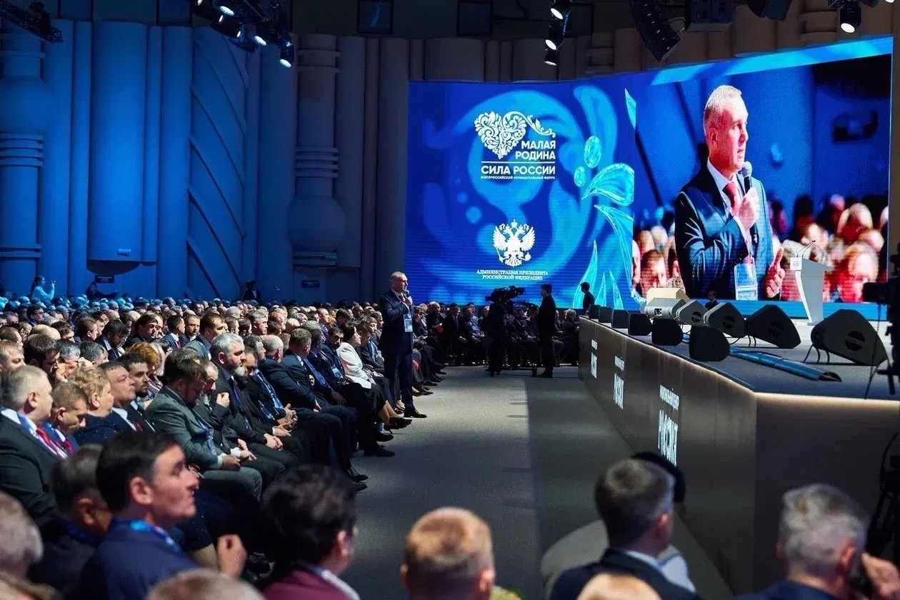 «Единая Россия» включит в новую народную программу предложения муниципалитетов