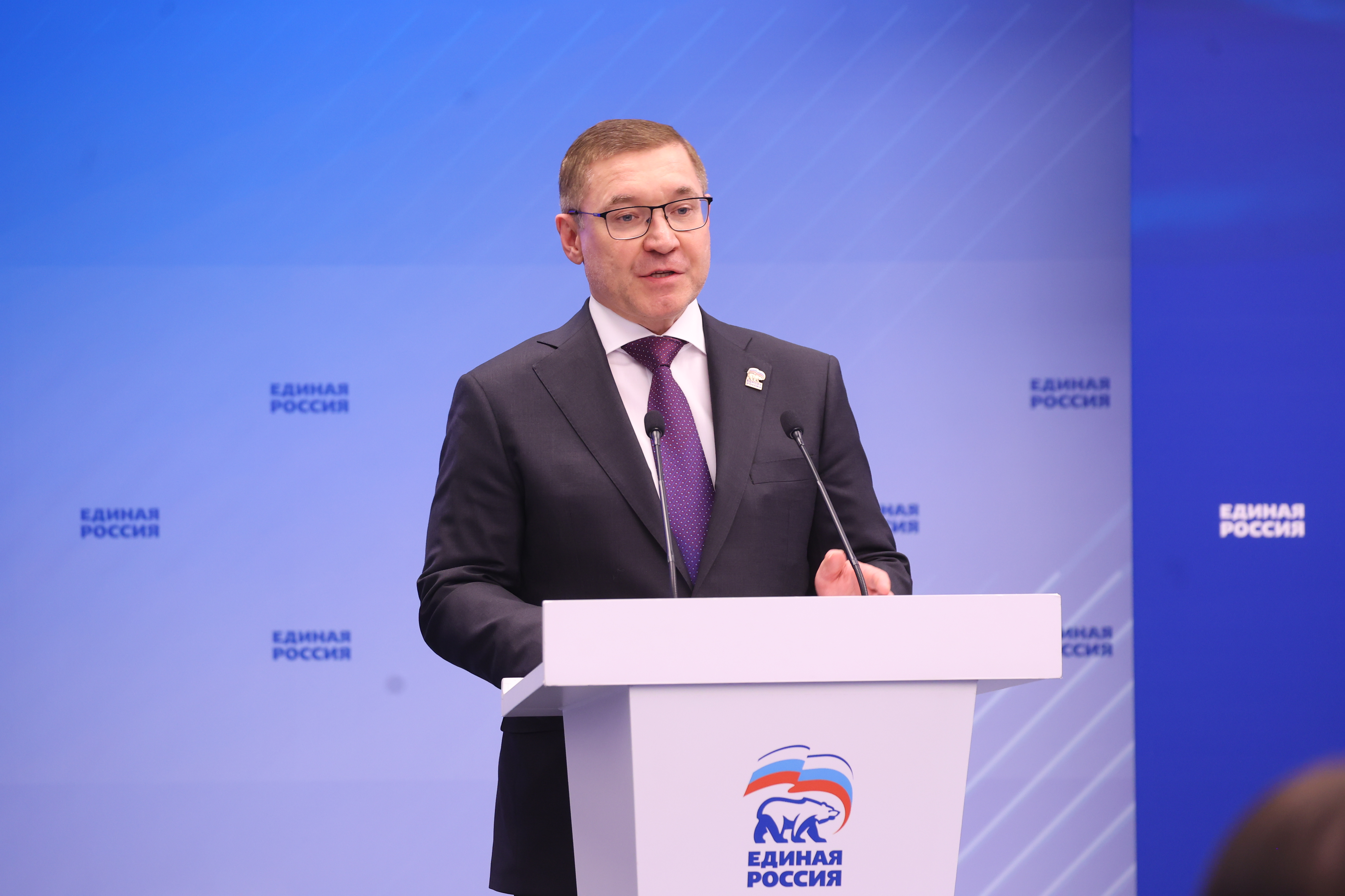 В народную программу «Единой России» поступило более 240 тысяч предложений со всей страны