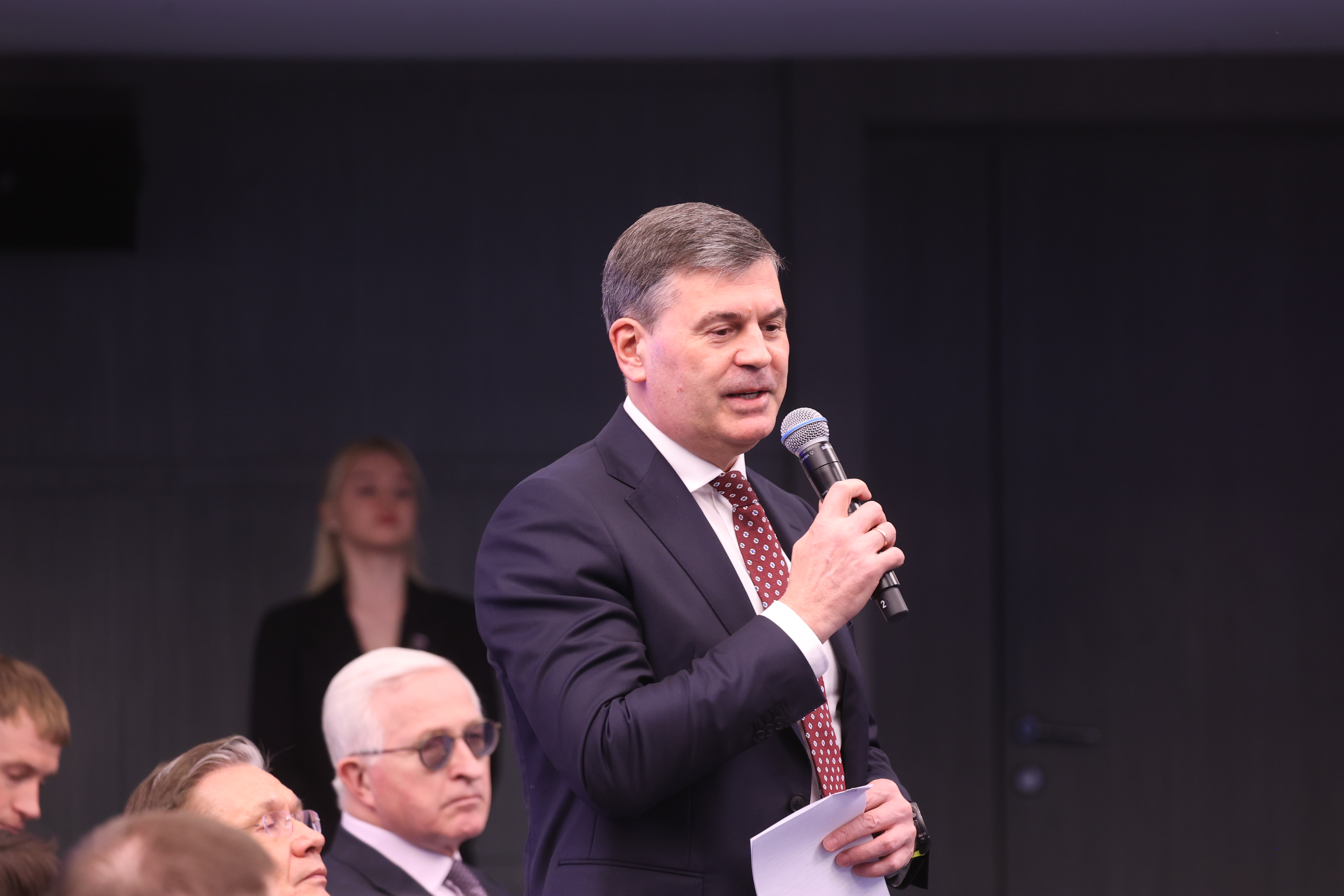 В народную программу «Единой России» поступило более 240 тысяч предложений со всей страны