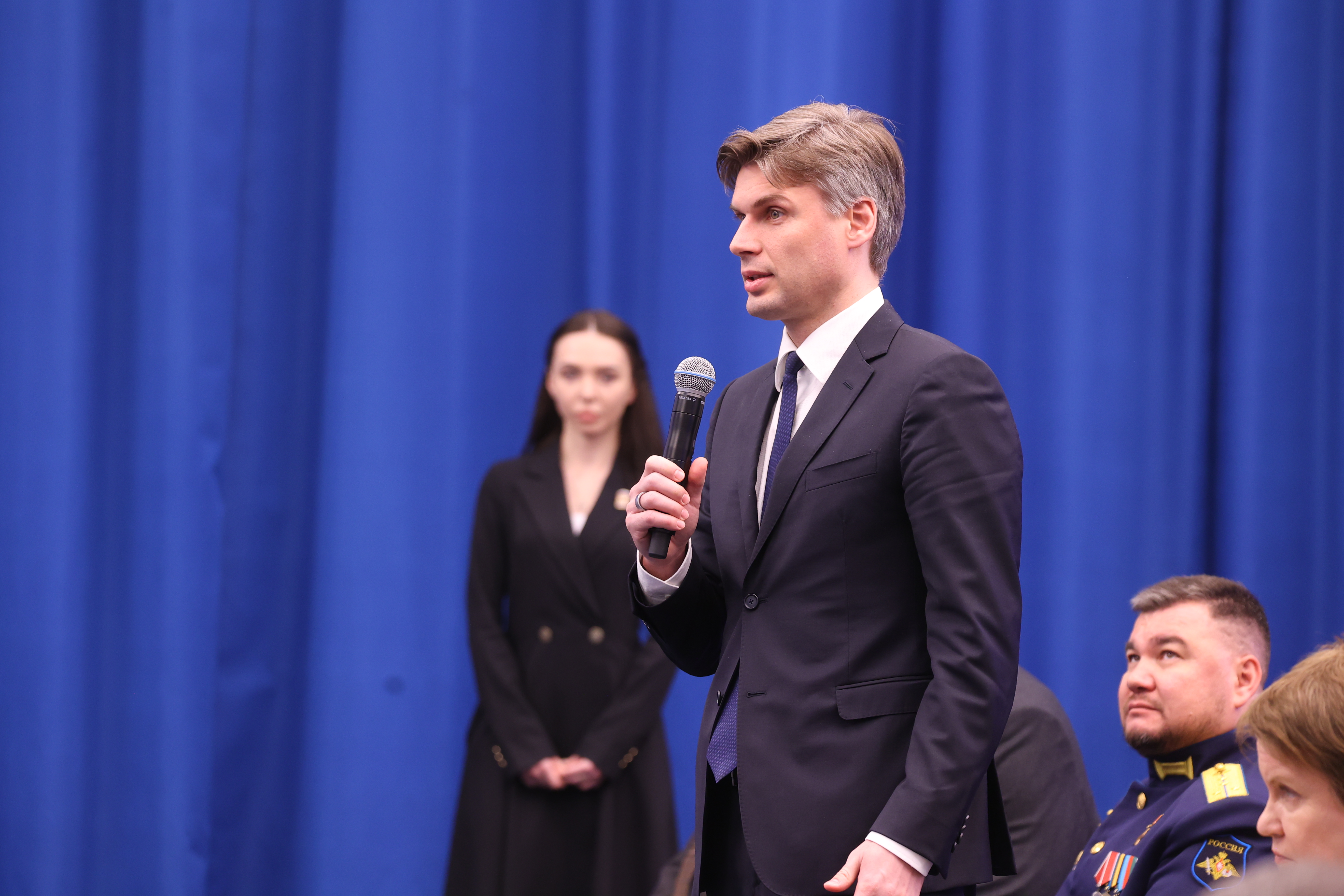 В народную программу «Единой России» поступило более 240 тысяч предложений со всей страны