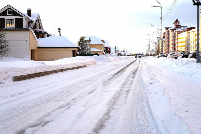 Более 12 тысяч кубов вывезли коммунальщики с улиц Югорска за 5 дней