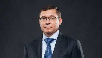 Поздравление полномочного представителя Президента России в Уральском федеральном округе