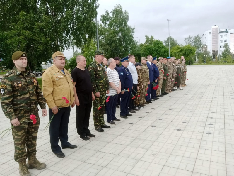 В День ветеранов боевых действий участники локальных конфликтов почтили память своих сослуживцев