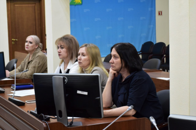 В городской администрации прошло заседание Антинаркотической комиссии Югорска