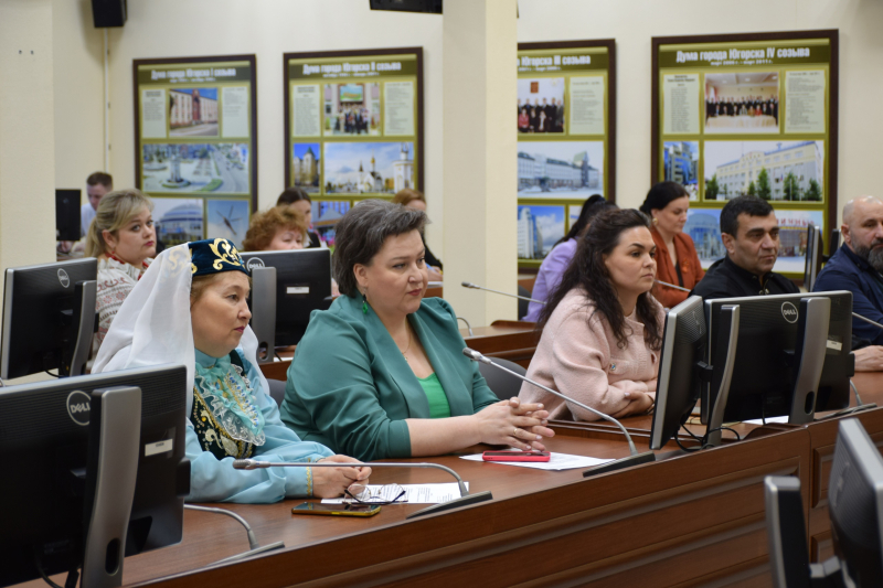 В Югорске прошло заседание Координационного совета по делам национально-культурных автономий и взаимодействию с религиозными объединениями города