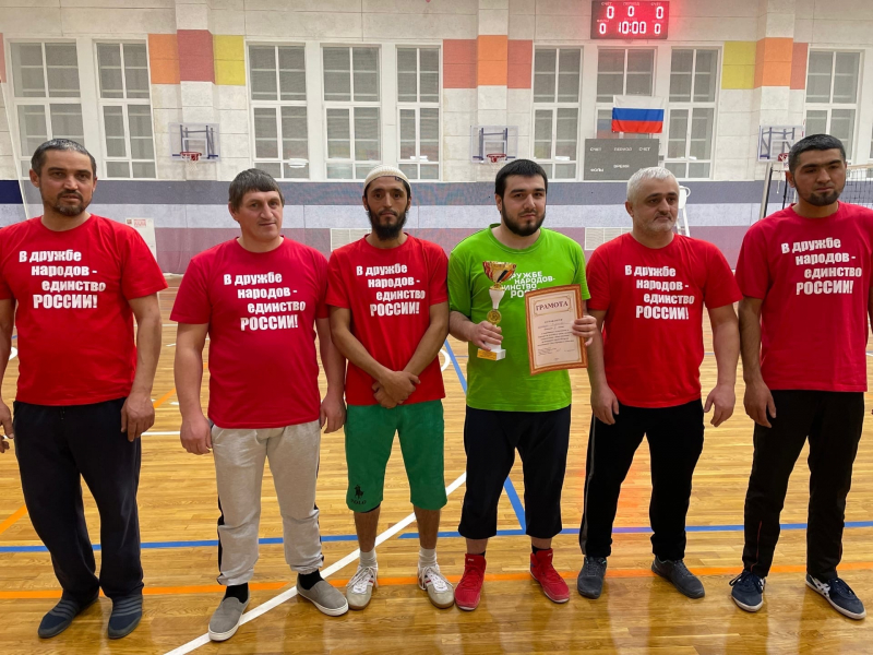 Вчера прошёл турнир по волейболу среди национальных общественных организаций Югорска